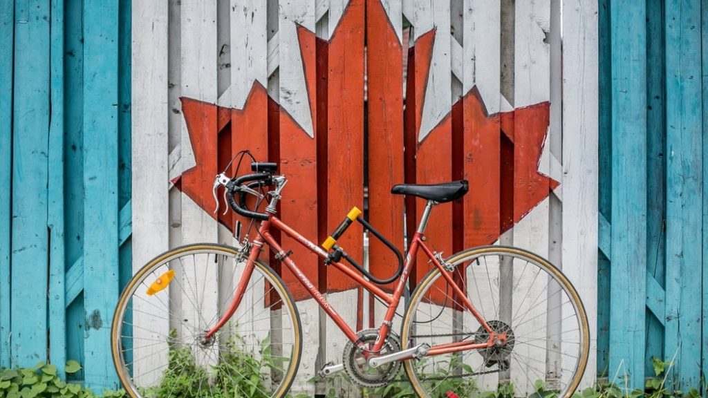 Image for 2016 SimpleTexting ,000 Canadian College Scholarship Contest