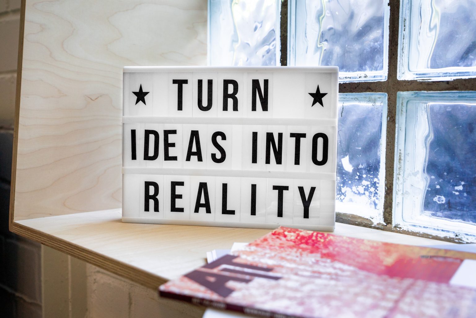 Featured image for the article