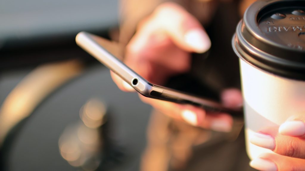 Image for Texting Acronyms: The Complete Guide