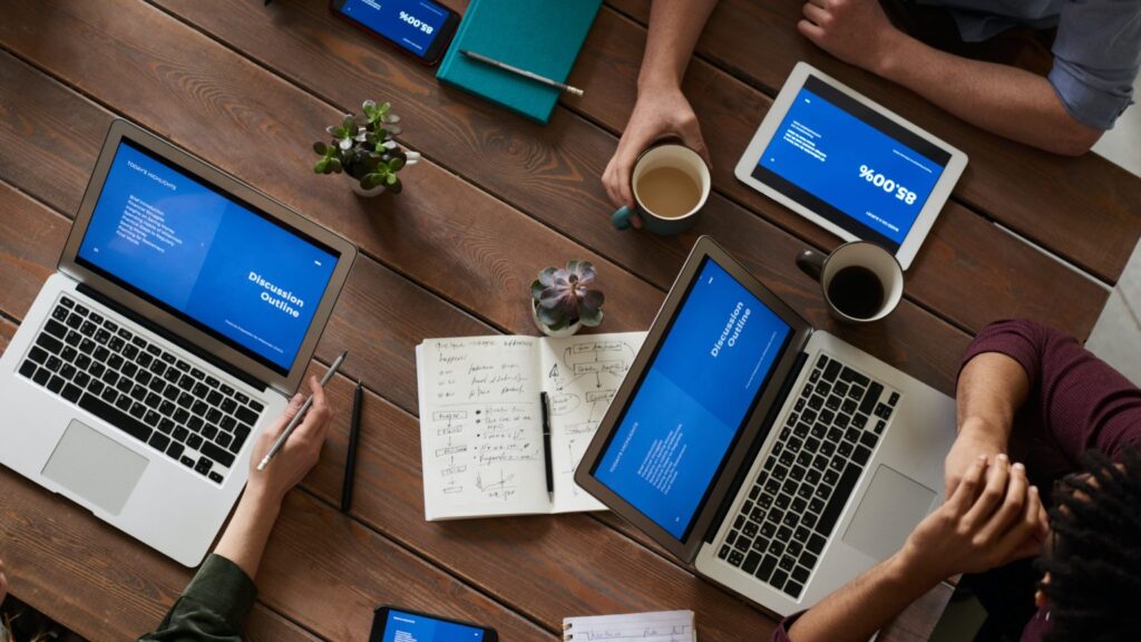 Image for Text message advertising: Strategies and tips for success